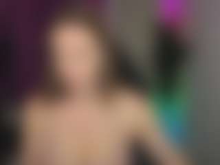 Live cam show with Nancy-Curter - Brown Hair MILF on Camsoda