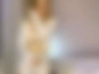Live cam show with OnaSpinelli - New Brown Eyes on Gym Cam Girls