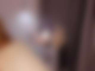 Live cam show with AnnaSwendon - Blue Eyes on AdultVida.com