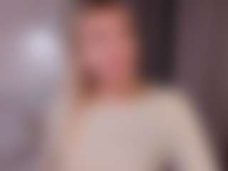 Live cam show with AnnaSwendon - Genital Piercings on eurowanks.com
