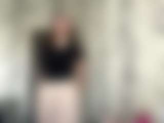 Live cam show with Stacy - Cute on madthumbs