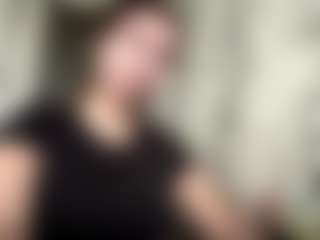 Live cam show with Stacy - Smoke on madthumbs