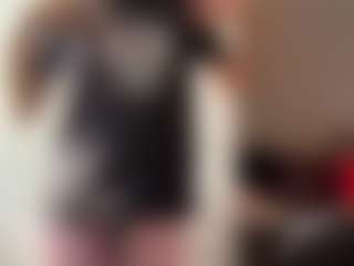 Lola's Live Sex Cam Show