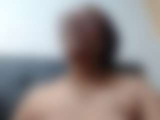 EbonyBoobsMilk MILF webcam performer live streaming