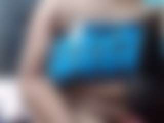 Live cam show with EbonyBoobsMilk - Smoking on fuklive.com