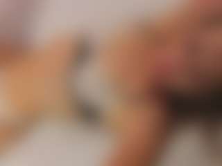 Live cam show with KaralaAerys - Athletic MILF on madthumbs