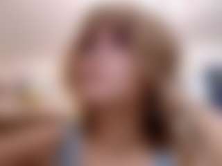 Live cam show with LakitaStowbridge - Body Massage on Soda Cam
