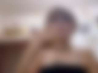 Live cam show with LakitaStowbridge - Ass Clapping on Camsoda