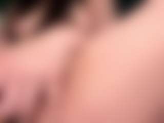 Live cam show with Val - Blowjob on Camming Site