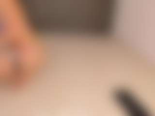 Miahoney3's Live Sex Cam Show