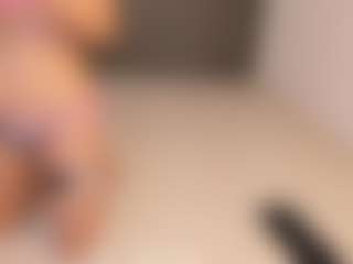 Miahoney3's Live Sex Cam Show
