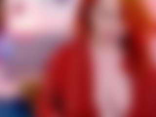 MsFerrari MILF webcam performer live streaming