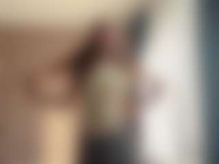 Live cam show with SelinaMorphew - Upskirt on Mixed Magazine Live