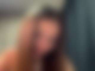 Live cam show with SelinaMorphew - Skinny on Camsoda