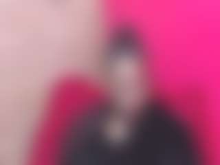 Live cam show with silkyeboni - Domination on Soda Cam