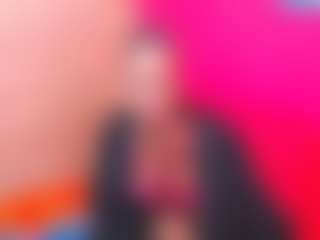 Live cam show with silkyeboni - New Small Tits on CamSextacy
