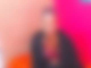 Live cam show with silkyeboni - New Sexwebcam on SmokeAndPoke