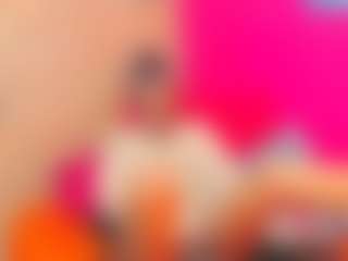 Live cam show with silkyeboni - Domination on Camsoda