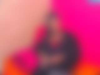 Live cam show with silkyeboni - Smoking on Camsoda