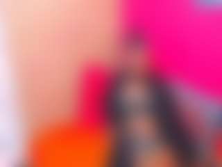 Live cam show with silkyeboni - Red Hair on sexytreat.net