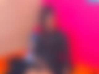 Live cam show with silkyeboni - Genital Piercings on Camsoda