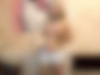 Live cam show with ChaeStys - Camel Toe on Camsoda