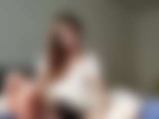 Live cam show with KarriRuffcorn - Smoking on Camsoda