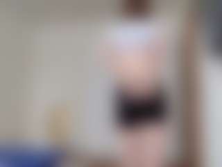 Live cam show with KarriRuffcorn - Nipple Play on Camsoda