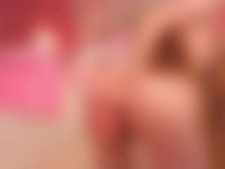 Live cam show with Miumii - Green Eyes on 1on1-livenow