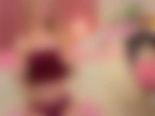 Live cam show with Miumii - Small Tits on SxyPornLive