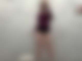Live cam show with Lea - Middle Aged on Latina Girls