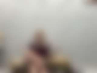 Live cam show with Lea - Upskirt on Camsoda