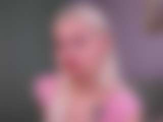 Live cam show with Molly - Blonde Hair College on Soda Cam