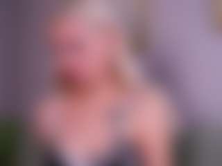 Live cam show with Molly - Tittyfuck on Soda Cam