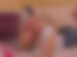 Live cam show with Molly - Average on alttransgirls