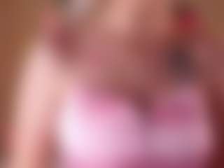 Live cam show with Molly - Ass Bouncing on Sweet Sext