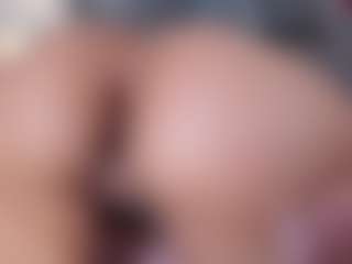 anniebell25's Live Sex Cam Show