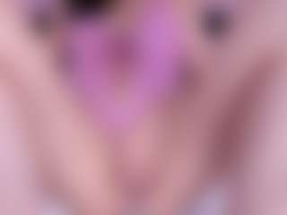 Live cam show with AntonellaHyH - Latina on Camsoda | colombia