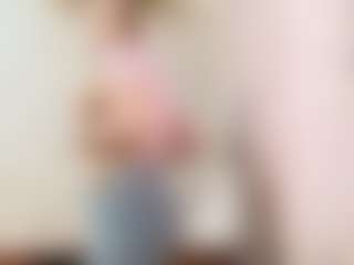 CarylReihing's Live Sex Cam Show