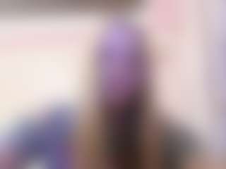 Live cam show with CarylReihing - Bikini on Camsoda