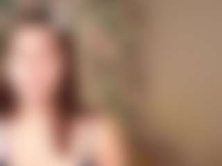 Live cam show with ClementinaEatough - Thick on Soda Cam
