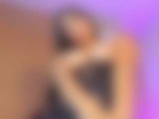 Live cam show with Emily-Jhons - Big Ass on Camsoda