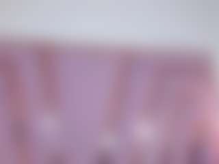 Emily-Jhons's Live Sex Cam Show