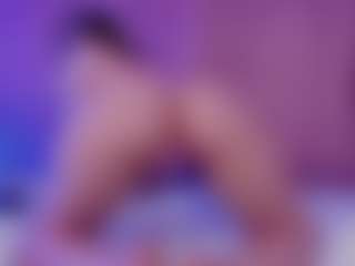 Emily-Jhons's Live Sex Cam Show
