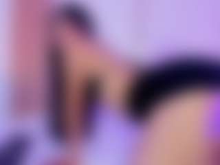 Emily-Jhons's Live Sex Cam Show