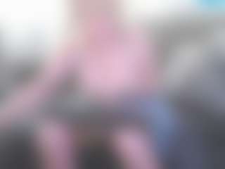 Hotblondemilf1962's Live Sex Cam Show