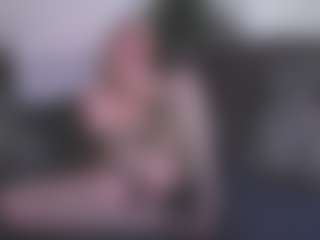 Hotblondemilf1962's Live Sex Cam Show