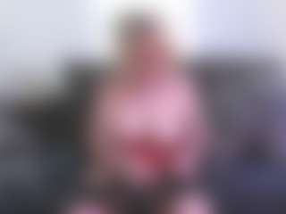 Hotblondemilf1962's Live Sex Cam Show