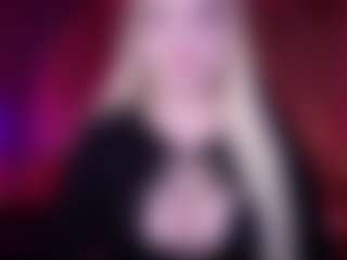 Live cam show with Allison Black - Strapon on slutload