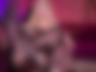 Live cam show with Allison Black - Oil on Camsoda